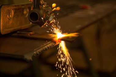 kıvılcım Sanayi üretim adam