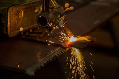 kıvılcım Sanayi üretim adam