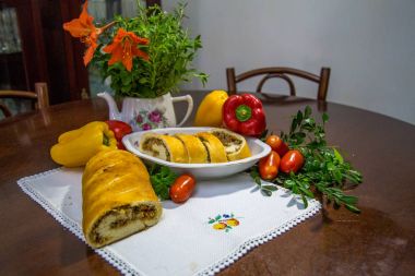 ev yapımı ekmek dolması