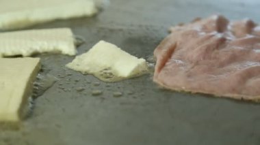 jambon ekmek ve peynir