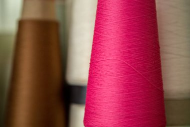 iş parçacığı renklerin biriktirme