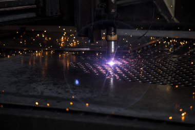 plaka lazer makine cnc kıvılcım kesmek