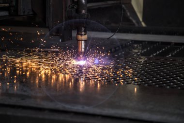 plaka lazer makine cnc kıvılcım kesmek