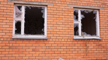 Patlamadan sonra evi