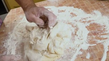 hamur ile kneads hd eller