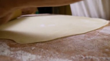 dışarı bir hamur rulo sac hd