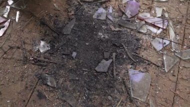 El Falls sadece pricked eroin veya uyuşturucu ilaç kat mans.