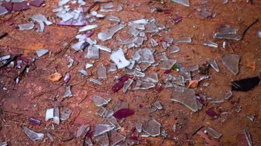 düşen şişe votka ile