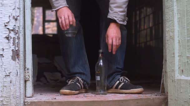 Wodka alcoholische dranken — Stockvideo