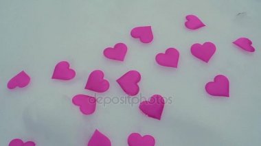 Kalp üstünde kar. Sevgililer günü