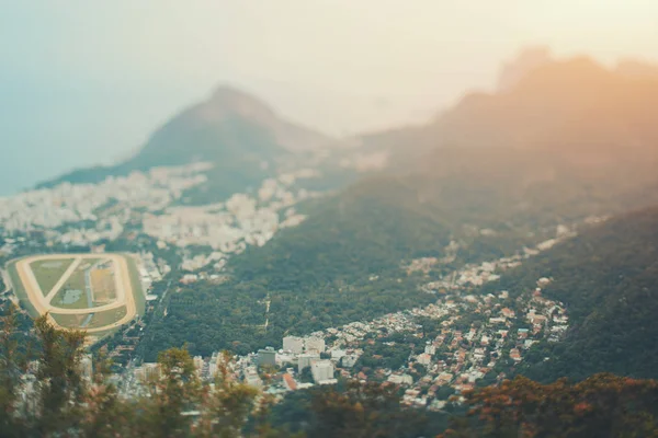 Sann tilt shift fotografering av Rio de Janeiro, ovanifrån — Stockfoto