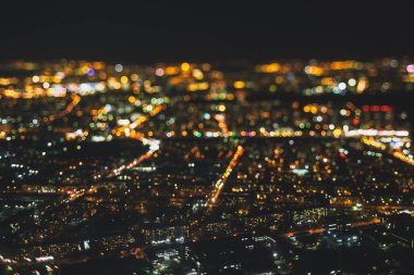 Shift yüksek noktadan gece şehrin çekim doğru eğimli