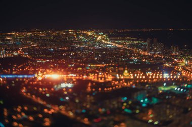 Shift yüksek noktadan gece şehrin çekim doğru eğimli