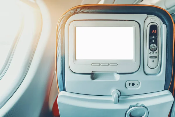 飛行機の座席にモニターのモックアップ — ストック写真