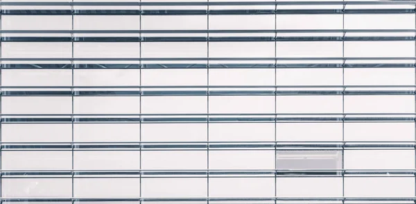 Weergave van glazen gevel van modern gebouw — Stockfoto