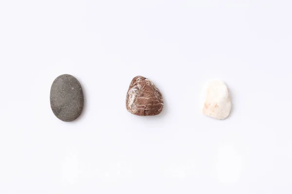 Tres piedras de colores — Foto de Stock