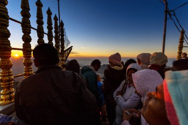 Sunrise selamlamak hacılar