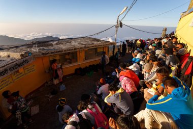 Sunrise selamlamak hacılar