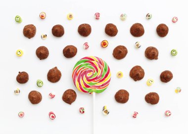 Çikolatalı pralin şekerler