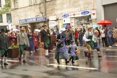  Oktoberfest Münih'te. Şehir Merkezi aracılığıyla Mart.