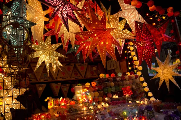 Kerstmarkt in Stuttgart, Duitsland. — Stockfoto