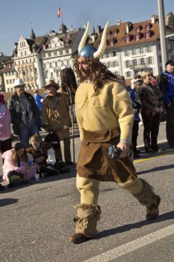 Tradtional karnaval geçit karnaval maskesi .