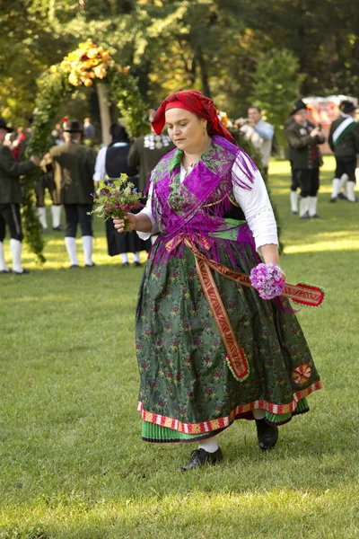 Stuttgart Volksfest. Gösteri için hazırlık.
