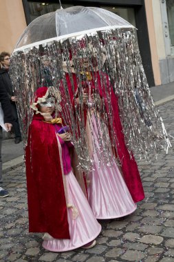 Luzern, İsviçre, 28 Şubat 2017. Geleneksel karnaval geçit karnaval maskesi .