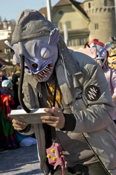 スイス ルツェルン 2017 日カーニバル マスクの伝統的なカーニバルのパレード — ストック写真