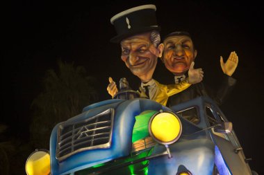 Güzel, FRANCE, 23 Şubat 2019. Nice, Fransa 'daki geleneksel karnaval maskeleri geçit töreni..