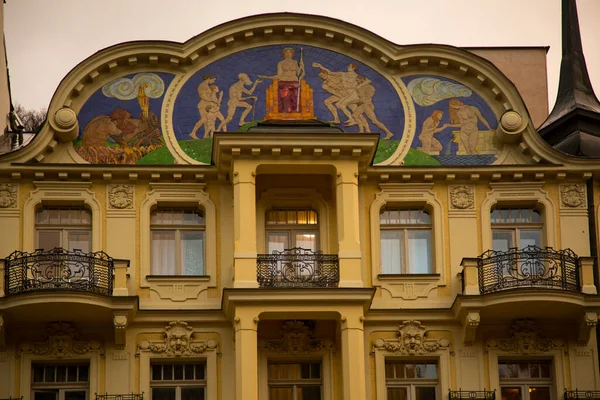 Karlovy Vary Czech Republic January 2019 Frescoes Facade Art Nouveau — Stock Photo, Image