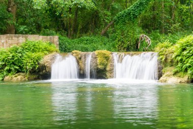 Chet Sao Noi Şelalesi Ulusal Parkı