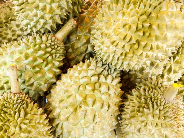 Kupie Durian — Zdjęcie stockowe