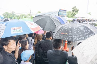 Bangkok, Tayland - 23 Eylül 2017: Tay insanlar ar bir sürü