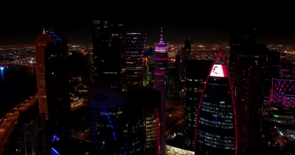 Night Съемка Столичного Центра Города Доха Катар — стоковое видео