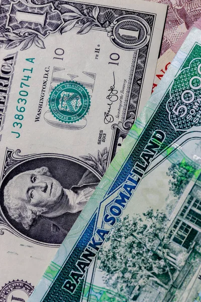 Egy Amerikai Dollár Különböző Szomáliföldi Shilling Bankjegyekkel — Stock Fotó