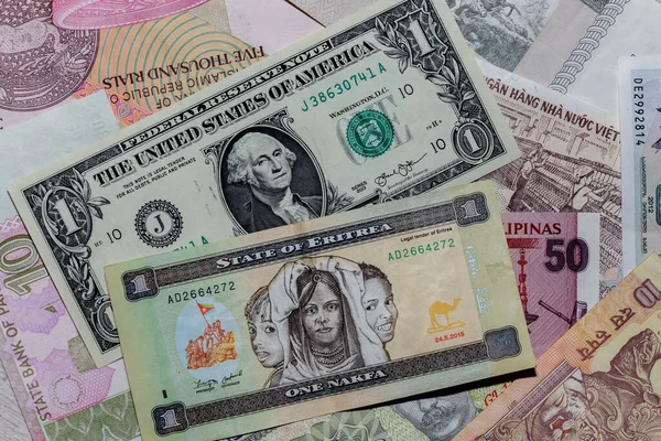 Moscou Rússia Abril 2020 Dólar Americano Com Diferentes Notas Nakfa — Fotografia de Stock