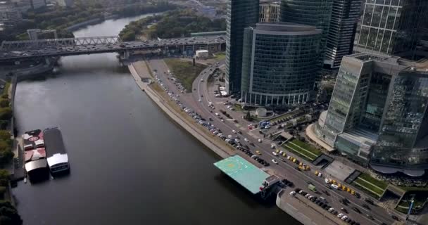 Видеозапись Высоты Птичьего Полета Деловые Башни Города Москвы — стоковое видео