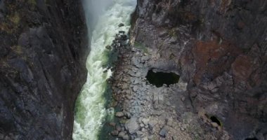 4K Hava Görüntüsü Victoria Şelalesi, Zimbabwe