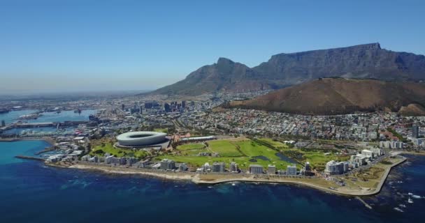 Bilder Flygfoto Över Capetown City Center Med Stadium Och Green — Stockvideo