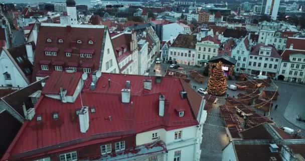 Fotografier Flygfoto Över Tallinns Tak Och Byggnader Gamla Stan Julen — Stockvideo