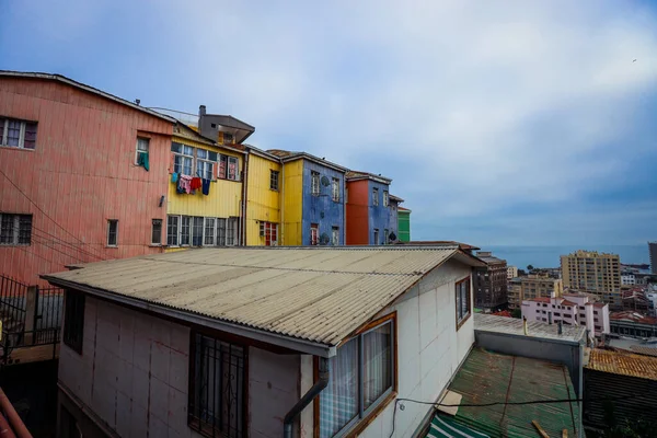 Valparaíso Chile Março 2020 Edifícios Multi Coloridos Com Pintura Brilhante — Fotografia de Stock