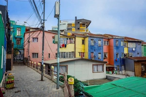 Valparaiso Chile March 2020 Multi Colored Buildings Bright Painting Street — Stock Photo, Image