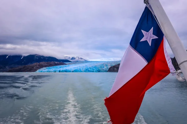 Şili Bayrağı, Buzul Gri, Şili Arkaplan Görünümlü