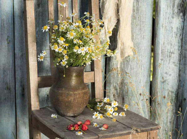 Rustic Still Life Bouquet Daisies Jug Wooden Chair Old House — Stock Photo, Image