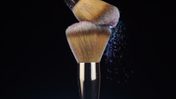 Powder Brush on black background with colorful powder splash close up — 비디오