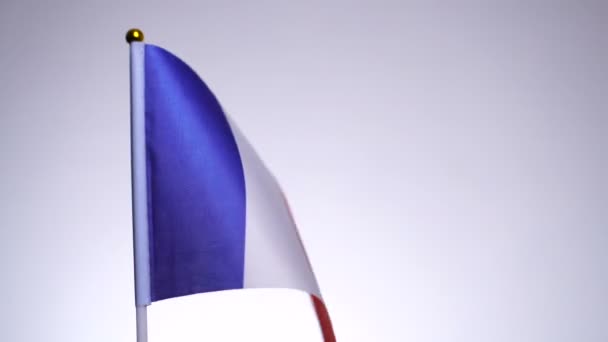 Flag of France on flagpole flying and waving in the wind. — Stock Video