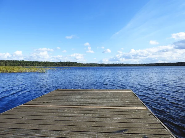 Gamla träpir — Stockfoto