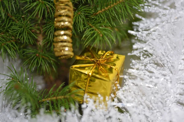 Decoración de Navidad de oro. — Foto de Stock