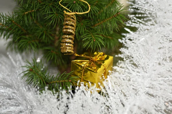 Décoration de Noël dorée. — Photo